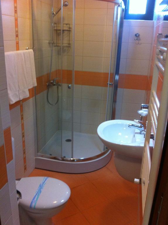 Rusenski Lom Hotel Koshov Eksteriør billede